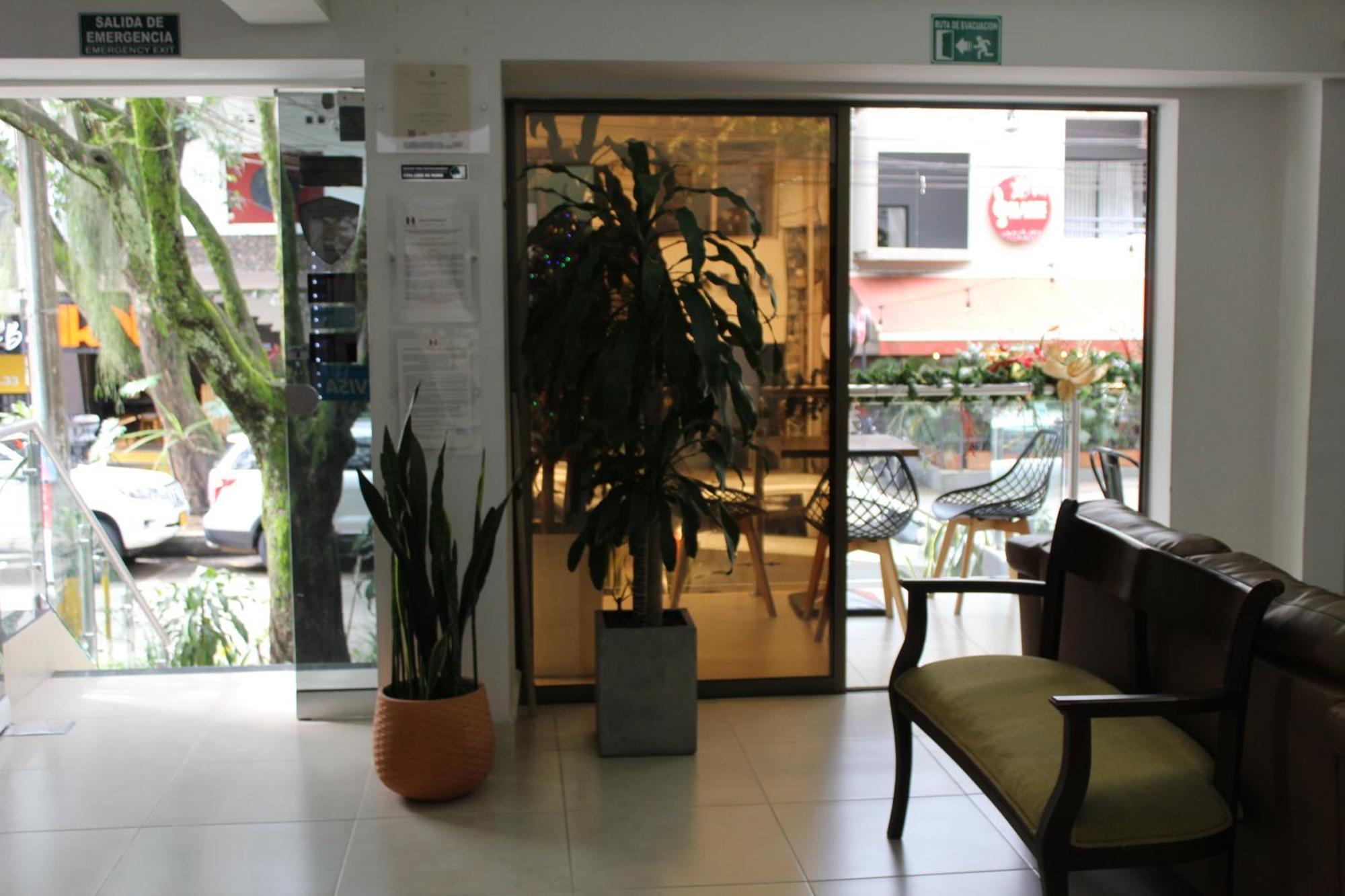 Hotel Merlott Lleras Medellin Exterior photo
