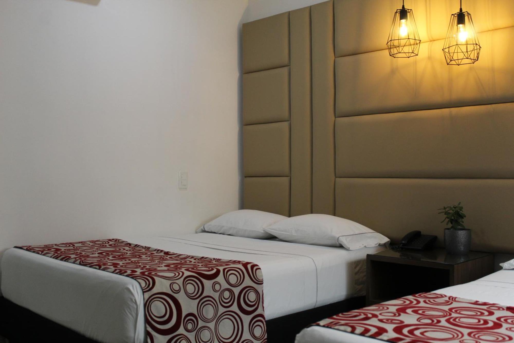 Hotel Merlott Lleras Medellin Exterior photo